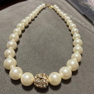 Vintage Off White beaded necklace